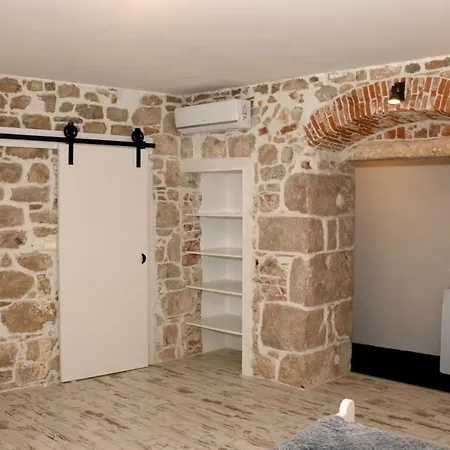 Apartment Bambina Split Exterior photo